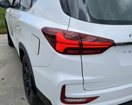 Білий Cанг Йонг Rexton, об'ємом двигуна 2.2 л та пробігом 15 тис. км за 43999 $, фото 4 на Automoto.ua