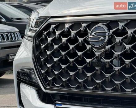 Білий Cанг Йонг Rexton, об'ємом двигуна 2.2 л та пробігом 13 тис. км за 46290 $, фото 12 на Automoto.ua