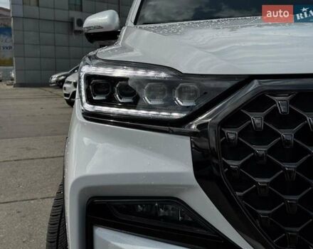 Білий Cанг Йонг Rexton, об'ємом двигуна 2.2 л та пробігом 13 тис. км за 46290 $, фото 9 на Automoto.ua