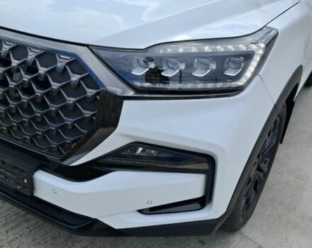 Білий Cанг Йонг Rexton, об'ємом двигуна 2.2 л та пробігом 15 тис. км за 43999 $, фото 1 на Automoto.ua