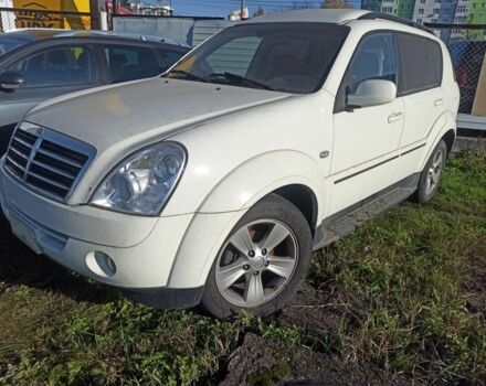 Cанг Йонг Рекстон 2011 в Хмельницком на Automoto.ua Белый Cанг Йонг Рекстон, объемом двигателя 2.7 л и пробегом 344 тыс. км за 4082 $, фото 1 на Automoto.ua