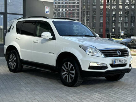 Cанг Йонг Rexton 2013 у Києві на Automoto.ua Білий Cанг Йонг Rexton, об'ємом двигуна 2.7 л та пробігом 273 тис. км за 13750 $, фото 1 на Automoto.ua