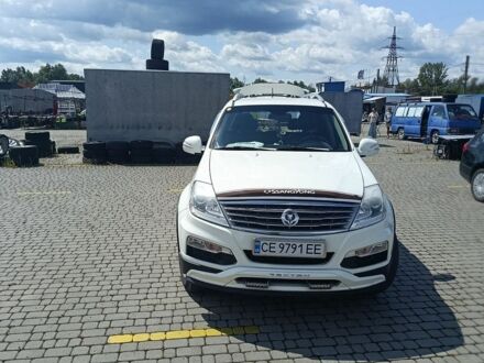 Білий Cанг Йонг Rexton, об'ємом двигуна 2.7 л та пробігом 194 тис. км за 12400 $, фото 1 на Automoto.ua