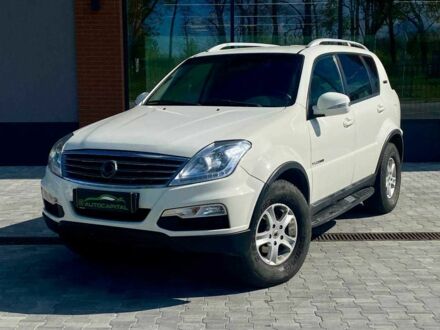Cанг Йонг Rexton 2017 у Києві на Automoto.ua Білий Cанг Йонг Rexton, об'ємом двигуна 2.2 л та пробігом 156 тис. км за 14490 $, фото 1 на Automoto.ua