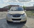 Бежевий Cанг Йонг Rexton, об'ємом двигуна 2 л та пробігом 189 тис. км за 7300 $, фото 2 на Automoto.ua