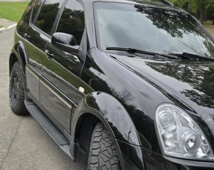 Чорний Cанг Йонг Rexton, об'ємом двигуна 2.7 л та пробігом 149 тис. км за 10500 $, фото 22 на Automoto.ua