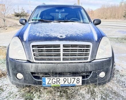 Чорний Cанг Йонг Rexton, об'ємом двигуна 2.7 л та пробігом 303 тис. км за 4500 $, фото 3 на Automoto.ua