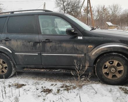 Чорний Cанг Йонг Rexton, об'ємом двигуна 2.7 л та пробігом 290 тис. км за 6000 $, фото 1 на Automoto.ua