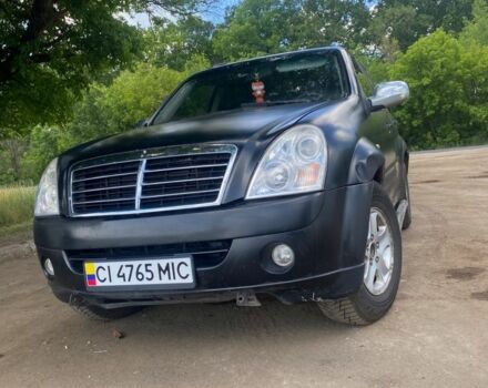 Чорний Cанг Йонг Rexton, об'ємом двигуна 0 л та пробігом 240 тис. км за 5800 $, фото 4 на Automoto.ua