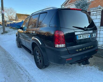 Чорний Cанг Йонг Rexton, об'ємом двигуна 0 л та пробігом 240 тис. км за 4600 $, фото 1 на Automoto.ua