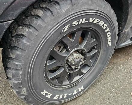 Чорний Cанг Йонг Rexton, об'ємом двигуна 2.8 л та пробігом 200 тис. км за 3200 $, фото 3 на Automoto.ua