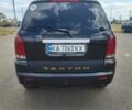 Чорний Cанг Йонг Rexton, об'ємом двигуна 2.7 л та пробігом 118 тис. км за 6000 $, фото 7 на Automoto.ua