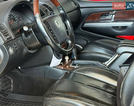 Чорний Cанг Йонг Rexton, об'ємом двигуна 2.8 л та пробігом 168 тис. км за 6490 $, фото 8 на Automoto.ua