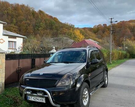 Чорний Cанг Йонг Rexton, об'ємом двигуна 2.7 л та пробігом 350 тис. км за 5800 $, фото 1 на Automoto.ua