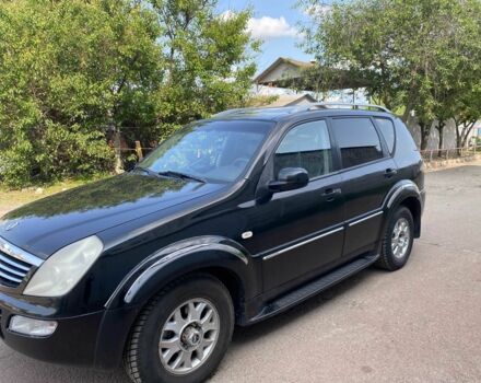 Чорний Cанг Йонг Rexton, об'ємом двигуна 2.7 л та пробігом 270 тис. км за 5100 $, фото 2 на Automoto.ua