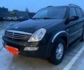 Чорний Cанг Йонг Rexton, об'ємом двигуна 2.7 л та пробігом 270 тис. км за 7000 $, фото 1 на Automoto.ua