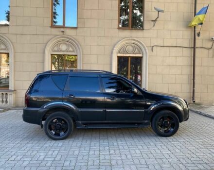 Чорний Cанг Йонг Rexton, об'ємом двигуна 2.7 л та пробігом 250 тис. км за 5350 $, фото 3 на Automoto.ua