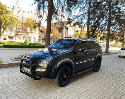 Чорний Cанг Йонг Rexton, об'ємом двигуна 2.7 л та пробігом 250 тис. км за 5350 $, фото 9 на Automoto.ua