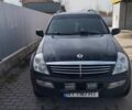 Чорний Cанг Йонг Rexton, об'ємом двигуна 2.69 л та пробігом 310 тис. км за 6000 $, фото 1 на Automoto.ua