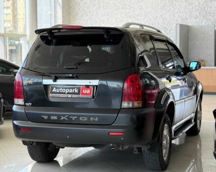 Чорний Cанг Йонг Rexton, об'ємом двигуна 2.8 л та пробігом 168 тис. км за 6490 $, фото 5 на Automoto.ua