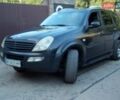 Чорний Cанг Йонг Rexton, об'ємом двигуна 2.7 л та пробігом 271 тис. км за 6500 $, фото 1 на Automoto.ua