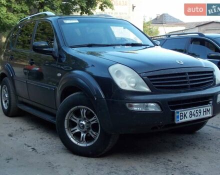Чорний Cанг Йонг Rexton, об'ємом двигуна 2.7 л та пробігом 271 тис. км за 6500 $, фото 6 на Automoto.ua