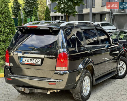 Чорний Cанг Йонг Rexton, об'ємом двигуна 2.3 л та пробігом 270 тис. км за 4999 $, фото 6 на Automoto.ua