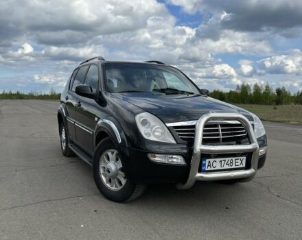 Чорний Cанг Йонг Rexton, об'ємом двигуна 0.27 л та пробігом 312 тис. км за 5500 $, фото 2 на Automoto.ua