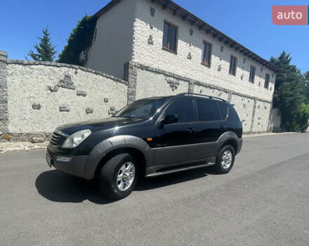 Чорний Cанг Йонг Rexton, об'ємом двигуна 2.8 л та пробігом 184 тис. км за 5300 $, фото 10 на Automoto.ua