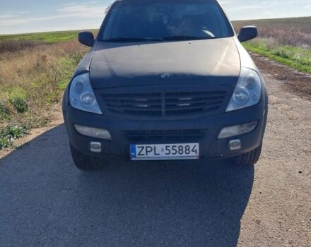 Чорний Cанг Йонг Rexton, об'ємом двигуна 2.7 л та пробігом 250 тис. км за 3000 $, фото 3 на Automoto.ua