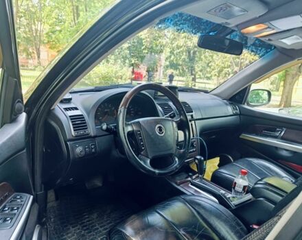 Чорний Cанг Йонг Rexton, об'ємом двигуна 2.8 л та пробігом 170 тис. км за 5774 $, фото 7 на Automoto.ua