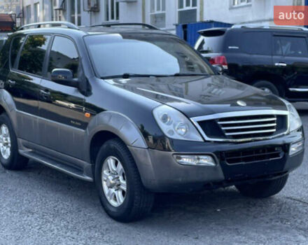 Чорний Cанг Йонг Rexton, об'ємом двигуна 2.8 л та пробігом 184 тис. км за 5300 $, фото 2 на Automoto.ua