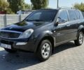 Черный Cанг Йонг Рекстон, объемом двигателя 2.9 л и пробегом 150 тыс. км за 1999 $, фото 1 на Automoto.ua