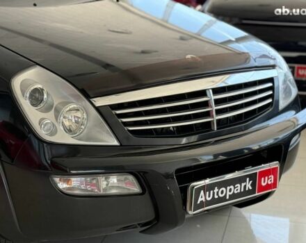 Чорний Cанг Йонг Rexton, об'ємом двигуна 2.8 л та пробігом 168 тис. км за 6490 $, фото 3 на Automoto.ua