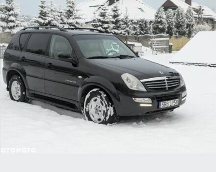 Черный Cанг Йонг Рекстон, объемом двигателя 2.7 л и пробегом 300 тыс. км за 4500 $, фото 8 на Automoto.ua