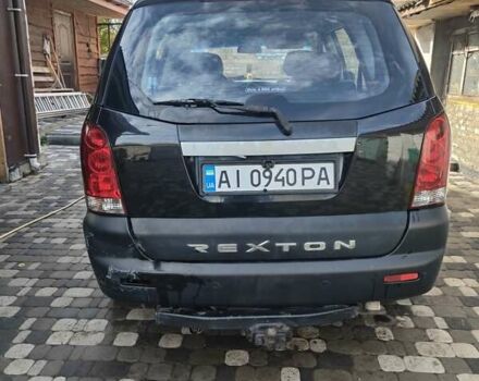 Cанг Йонг Рекстон 2005 в Киеве на Automoto.ua Черный Cанг Йонг Рекстон, объемом двигателя 2.7 л и пробегом 300 тыс. км за 6800 $, фото 7 на Automoto.ua