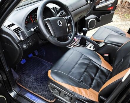 Чорний Cанг Йонг Rexton, об'ємом двигуна 2.7 л та пробігом 46 тис. км за 4500 $, фото 12 на Automoto.ua