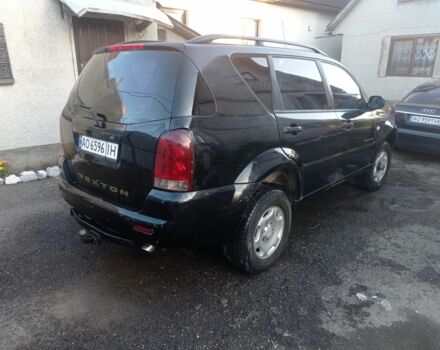 Чорний Cанг Йонг Rexton, об'ємом двигуна 2.7 л та пробігом 250 тис. км за 4900 $, фото 7 на Automoto.ua