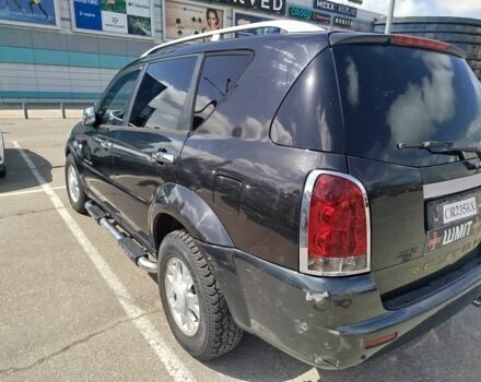 Чорний Cанг Йонг Rexton, об'ємом двигуна 0 л та пробігом 350 тис. км за 4900 $, фото 2 на Automoto.ua