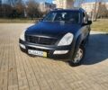 Черный Cанг Йонг Рекстон, объемом двигателя 0 л и пробегом 270 тыс. км за 4000 $, фото 1 на Automoto.ua