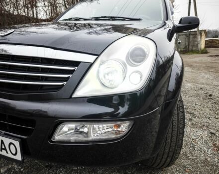 Чорний Cанг Йонг Rexton, об'ємом двигуна 2.7 л та пробігом 46 тис. км за 4500 $, фото 6 на Automoto.ua