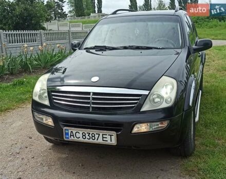 Чорний Cанг Йонг Rexton, об'ємом двигуна 2.69 л та пробігом 242 тис. км за 5950 $, фото 1 на Automoto.ua
