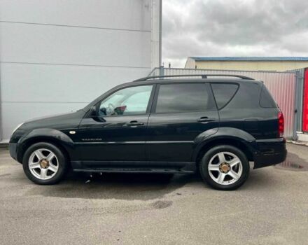 Чорний Cанг Йонг Rexton, об'ємом двигуна 2.7 л та пробігом 215 тис. км за 4500 $, фото 6 на Automoto.ua