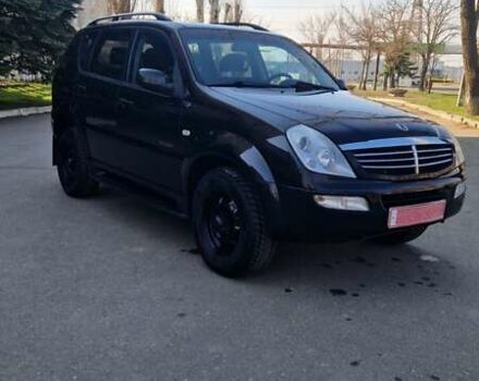 Чорний Cанг Йонг Rexton, об'ємом двигуна 2.3 л та пробігом 191 тис. км за 7900 $, фото 2 на Automoto.ua