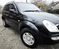Чорний Cанг Йонг Rexton, об'ємом двигуна 2.7 л та пробігом 46 тис. км за 4500 $, фото 7 на Automoto.ua