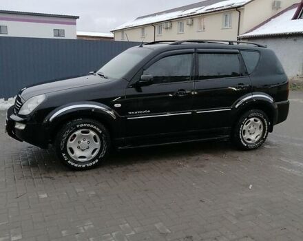 Чорний Cанг Йонг Rexton, об'ємом двигуна 2.7 л та пробігом 400 тис. км за 7300 $, фото 6 на Automoto.ua