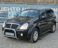 Черный Cанг Йонг Рекстон, объемом двигателя 2.7 л и пробегом 195 тыс. км за 7800 $, фото 1 на Automoto.ua