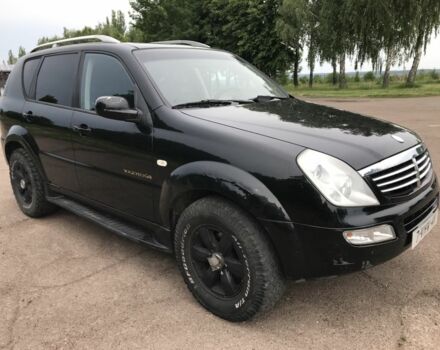 Чорний Cанг Йонг Rexton, об'ємом двигуна 2.7 л та пробігом 253 тис. км за 5100 $, фото 3 на Automoto.ua