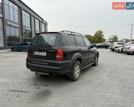 Чорний Cанг Йонг Rexton, об'ємом двигуна 2.7 л та пробігом 314 тис. км за 5900 $, фото 4 на Automoto.ua