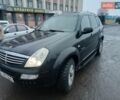 Черный Cанг Йонг Рекстон, объемом двигателя 2.7 л и пробегом 340 тыс. км за 3900 $, фото 1 на Automoto.ua